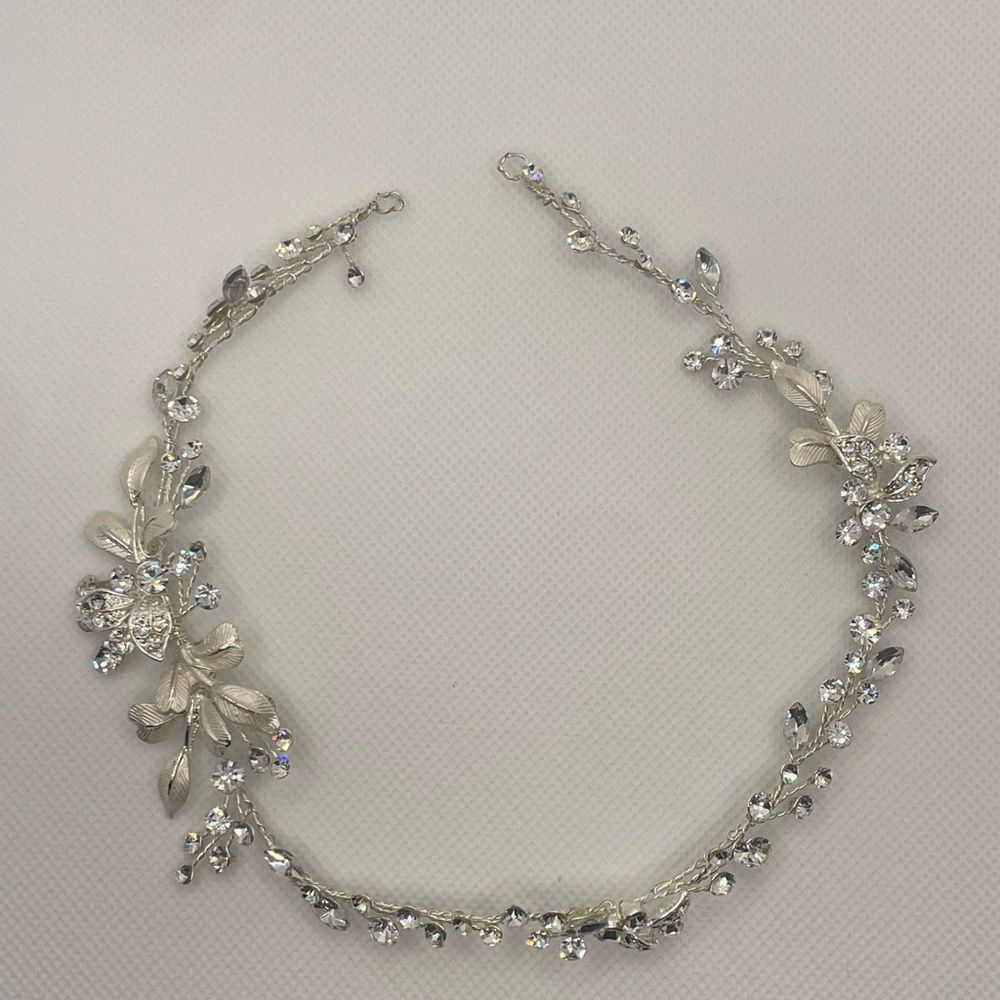 Floral Bridal Hairpiece